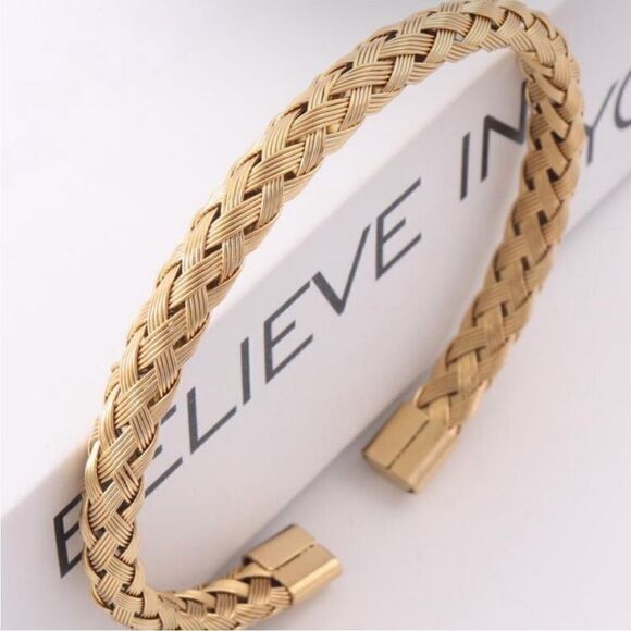 Julieta Gold Braided Bracelet Gold Cuff Bangle - Picture 4 of 5